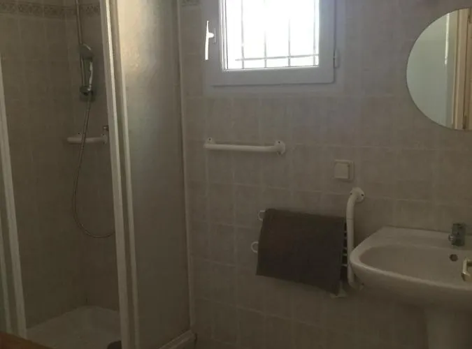 Le Petit Bois Holiday home Valaurie